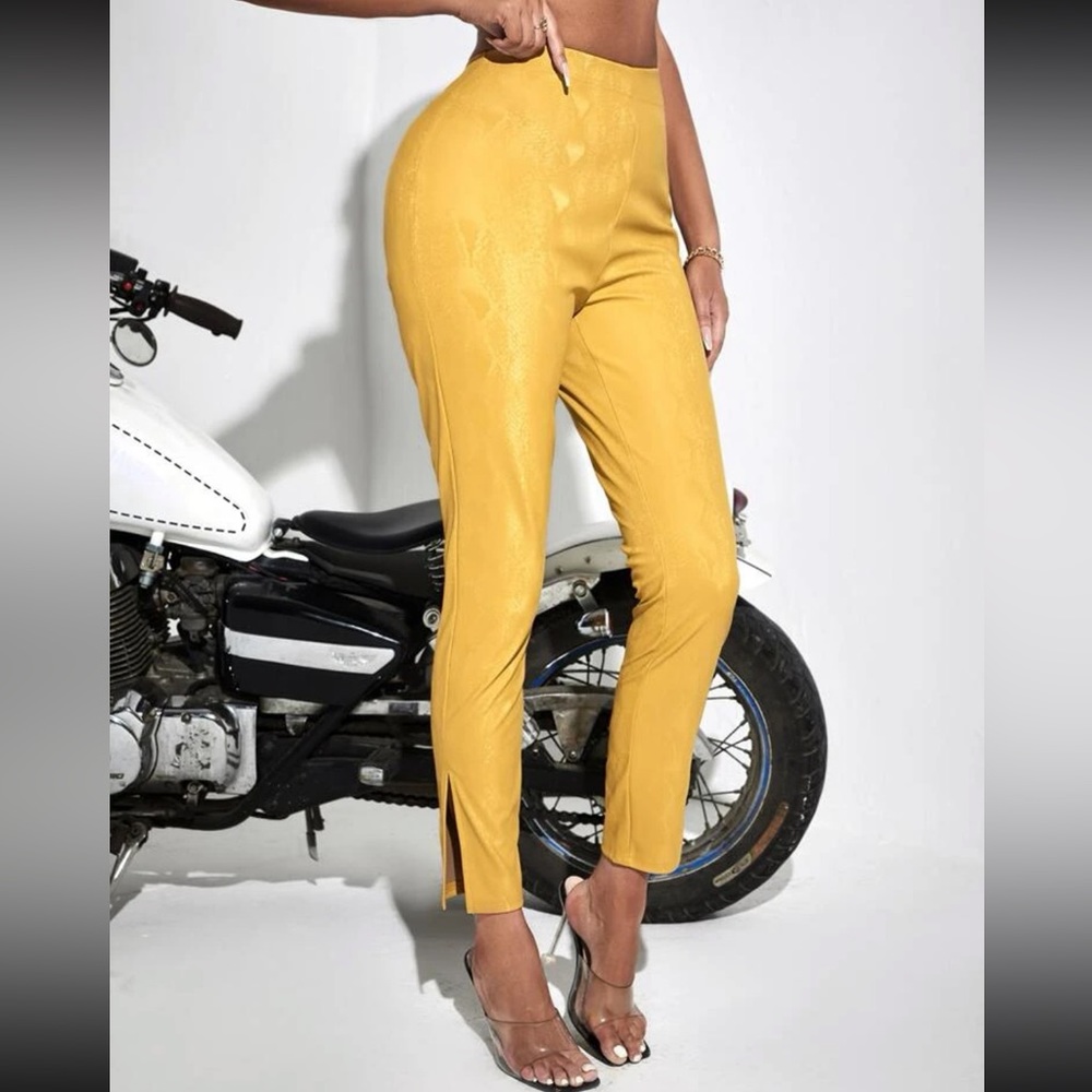 SHEIN SXY Snakeskin Print Split Hem Pants